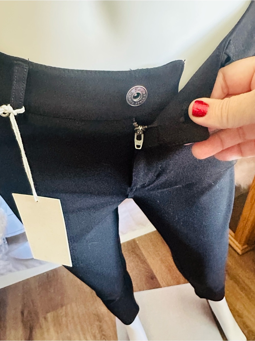 Two by Vince Camuto Black Skinny Ankle Pants - Picture 3 of 8